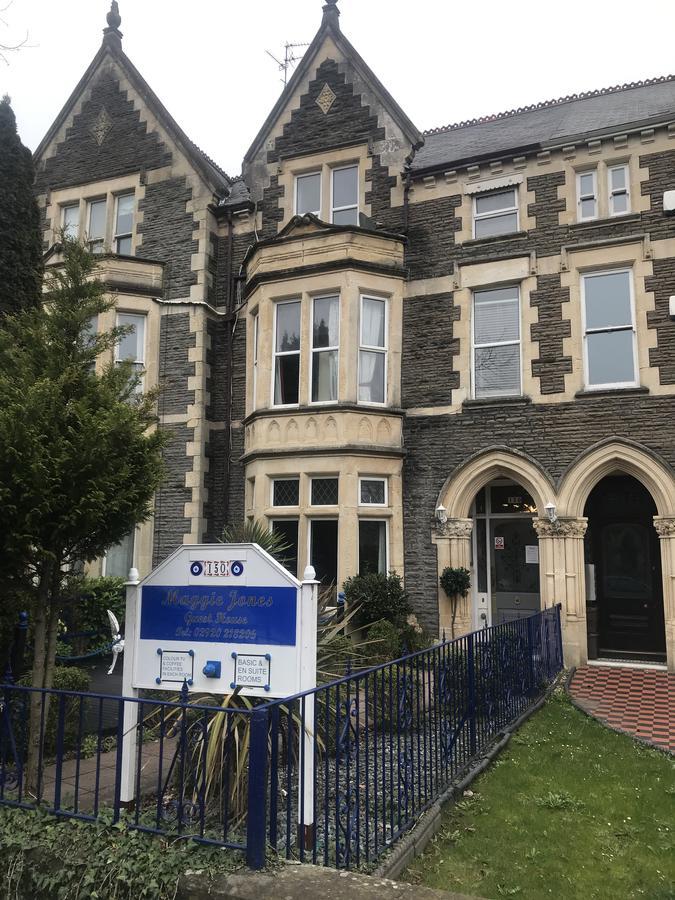 OYO Maggie Jones Guest House Cardiff Esterno foto