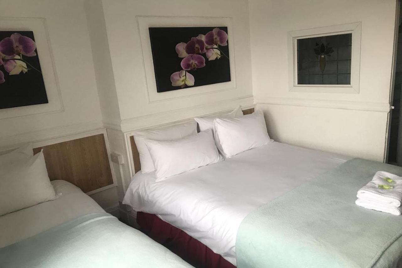 OYO Maggie Jones Guest House Cardiff Esterno foto